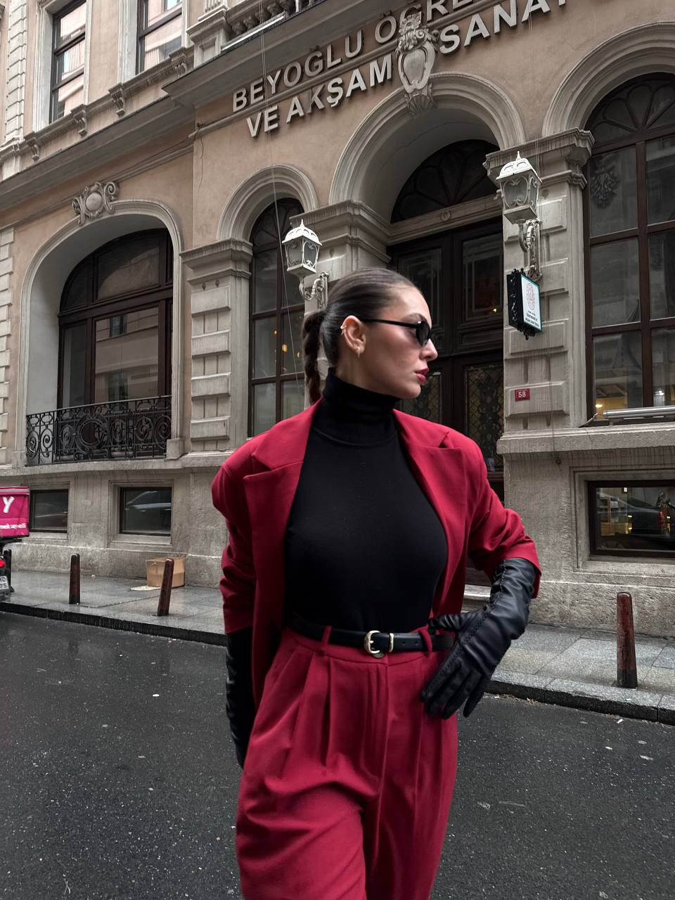 GEORGINA SUIT
