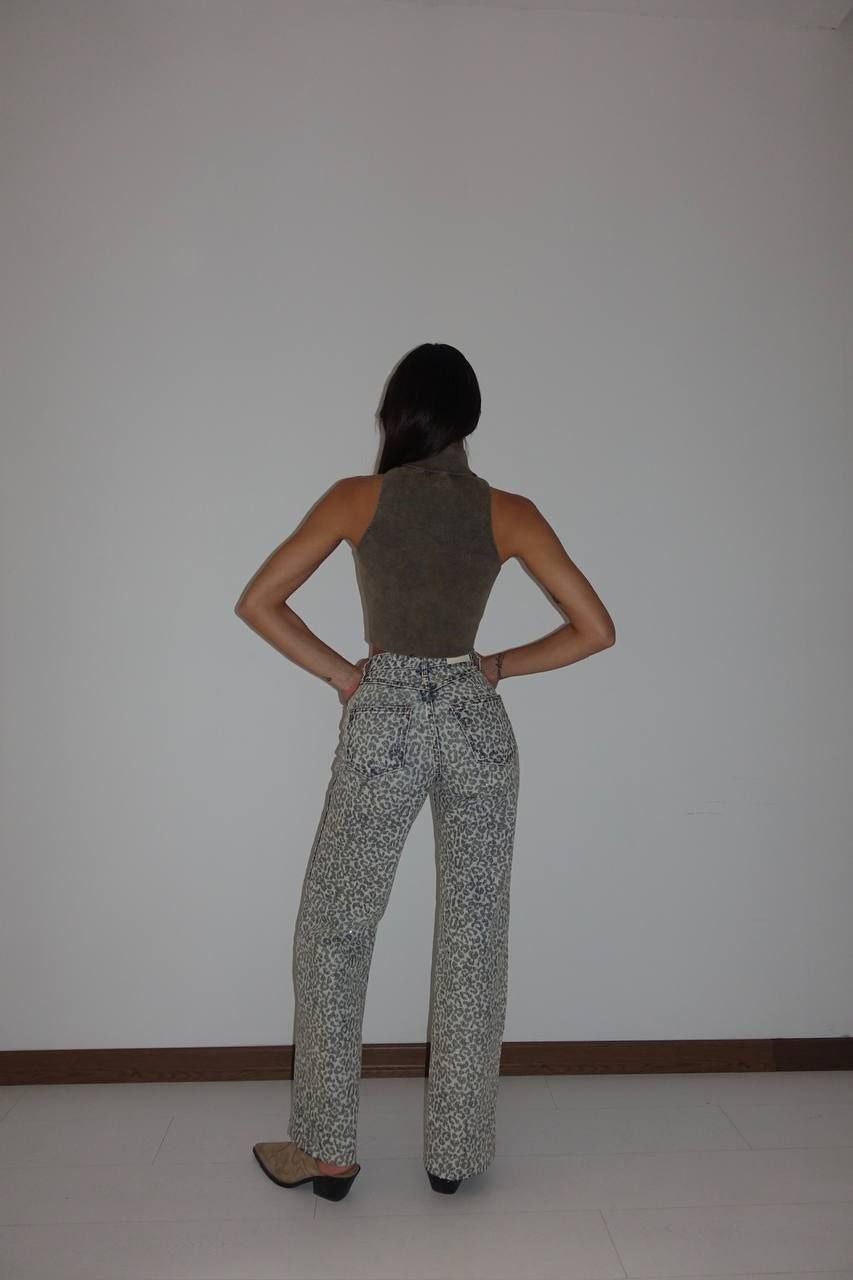 CAMILA JEAN