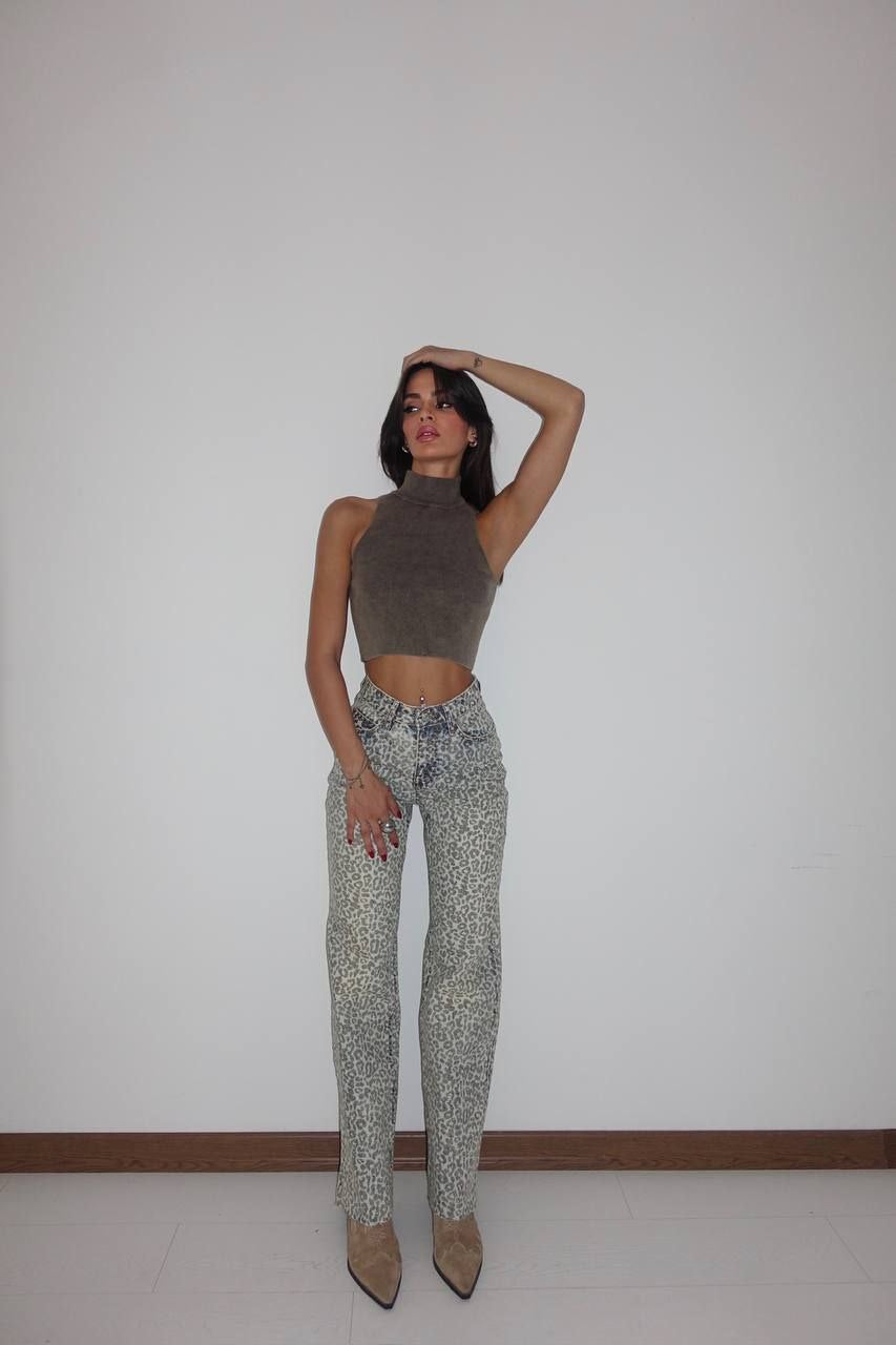 CAMILA JEAN