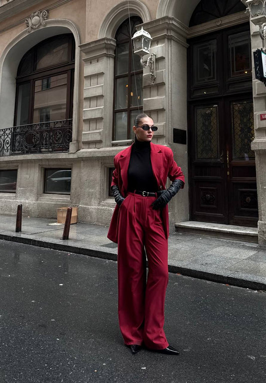 GEORGINA SUIT